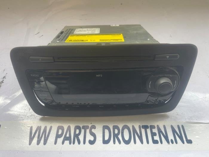 Radio CD Speler van een Seat Ibiza, Gebruikt, -, -, Ophalen of Verzenden