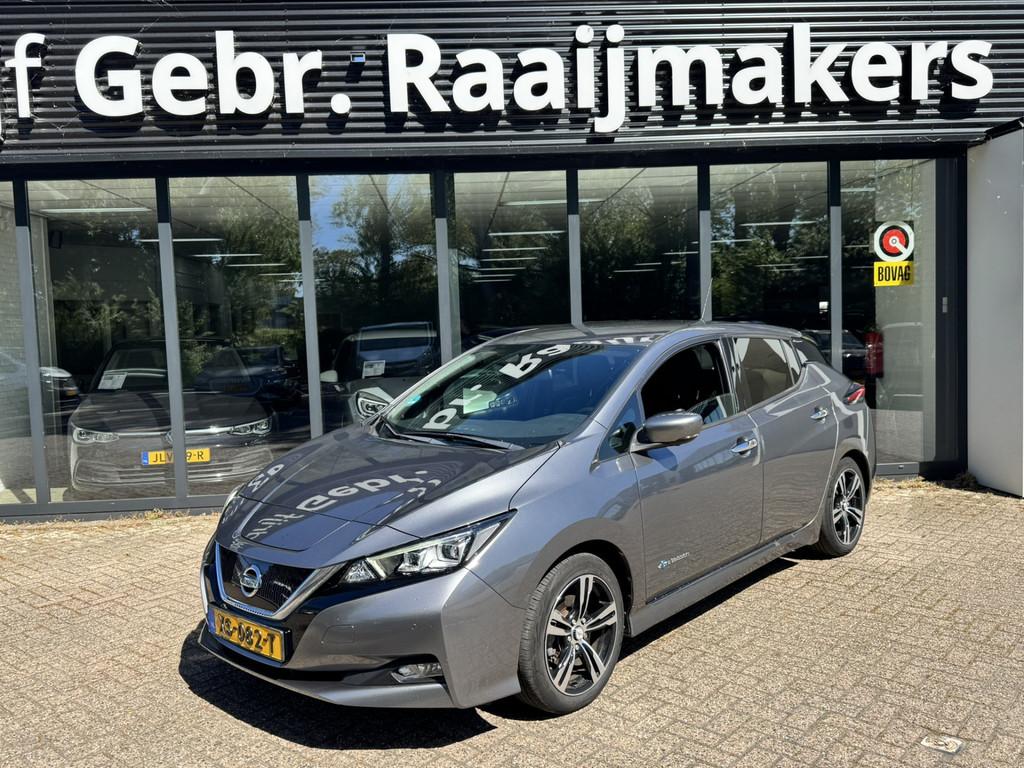 Nissan Leaf Tekna 40 kWh*Navigatie*Camera* (bj 2019), Gebruikt, 110 kW, Parkeersensor, 38 min