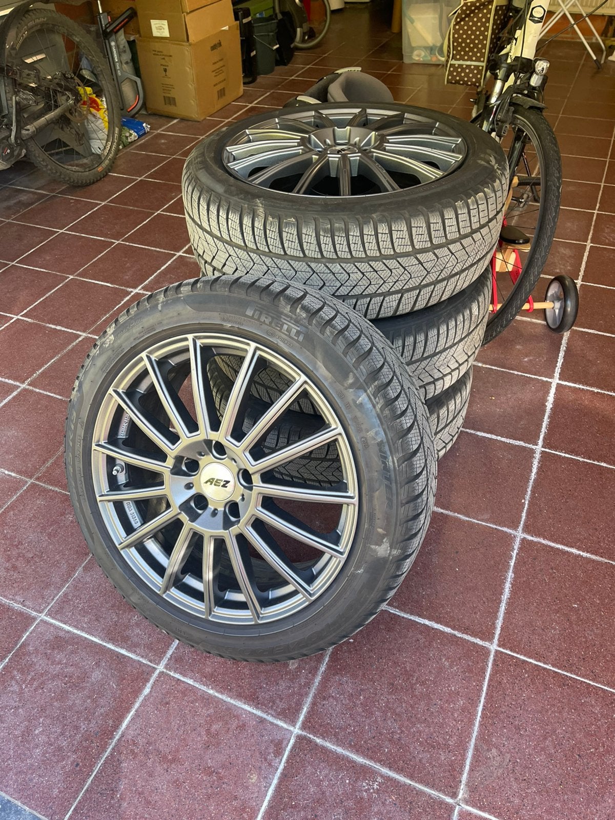 Winterbanden op velgen, Auto-onderdelen, Winterbanden, Band(en), Personenwagen, Ophalen