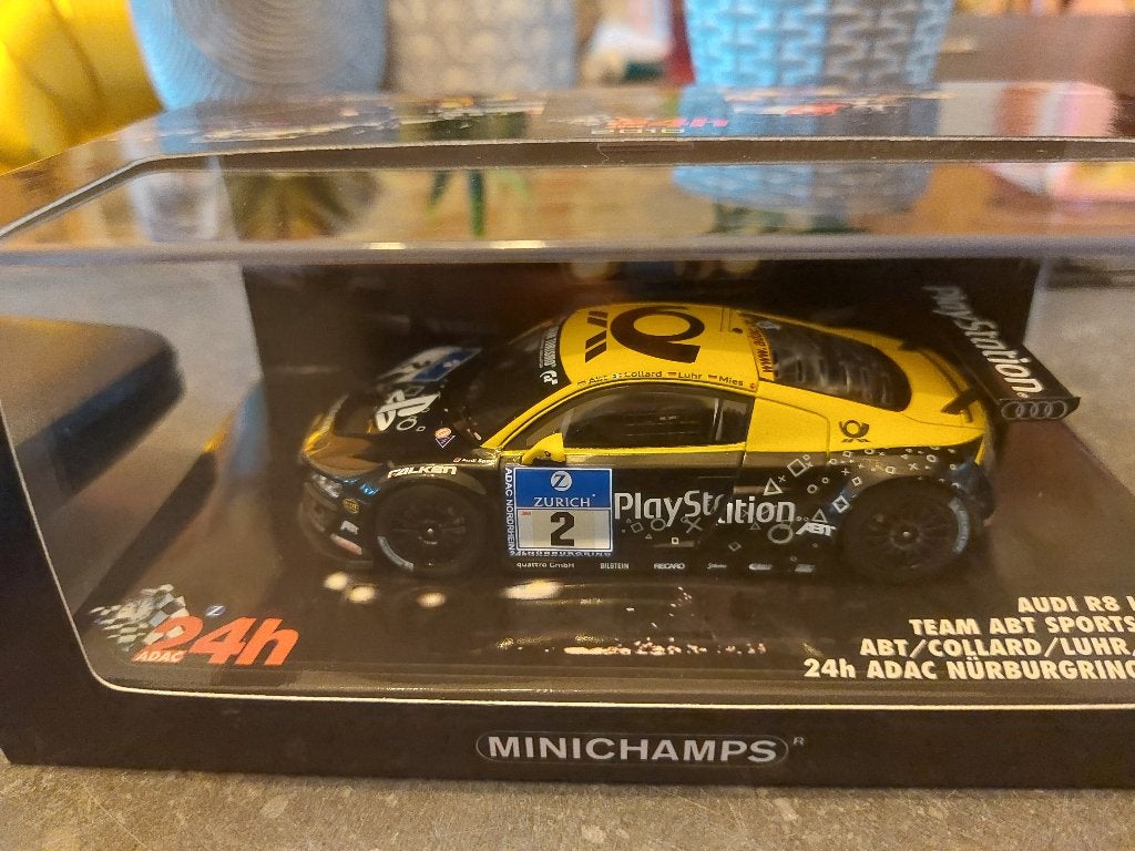Minichamps AUDI R8 LMS Nurburgring 2010 (1010 pcs) 1/43, Ophalen of Verzenden, Nieuw, Auto, MiniChamps