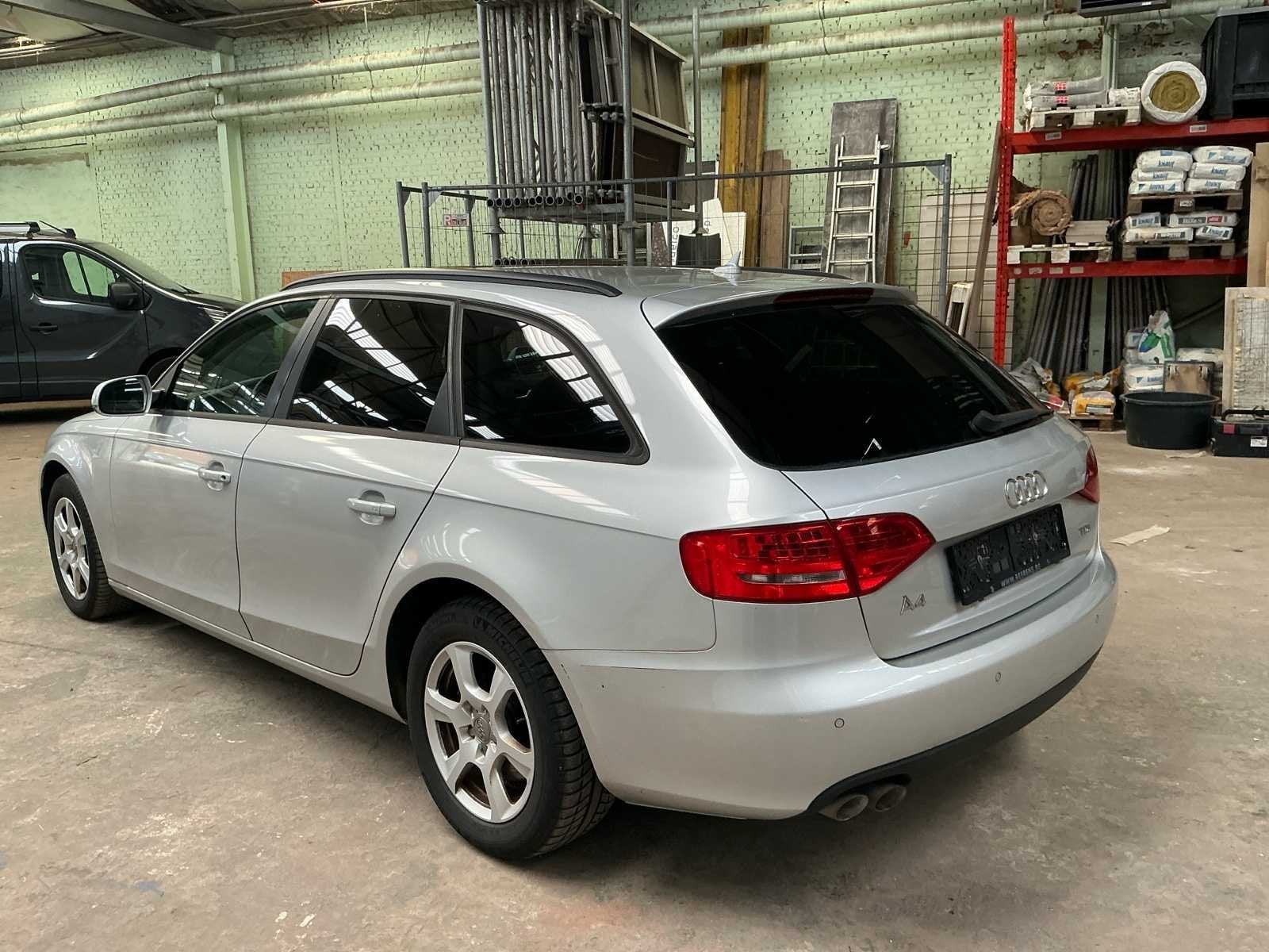 Voiture particulière Audi A4 2010, Autos, Achat, Entreprise, A4, Autre carrosserie