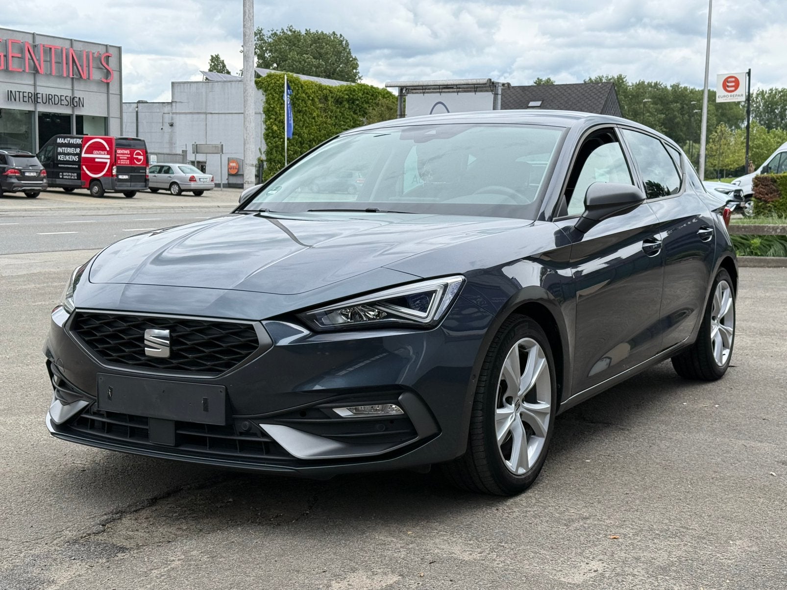 Seat Leon FR 1.0i 2021. 1 jaar garantie, Auto's, Voorwielaandrijving, Stof, Euro 6, https://public.car-pass.be/vhr/d79f9174-6078-4bcc-8842-3a482388984c