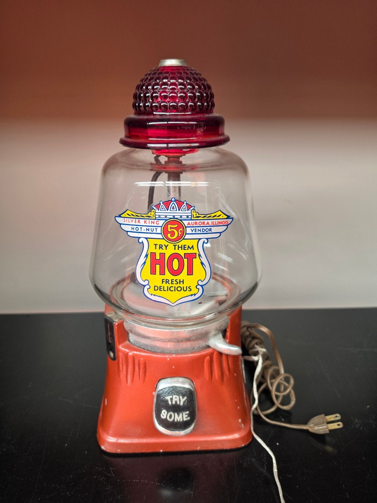 Hot Nut vendor machine, Ophalen, Zo goed als nieuw