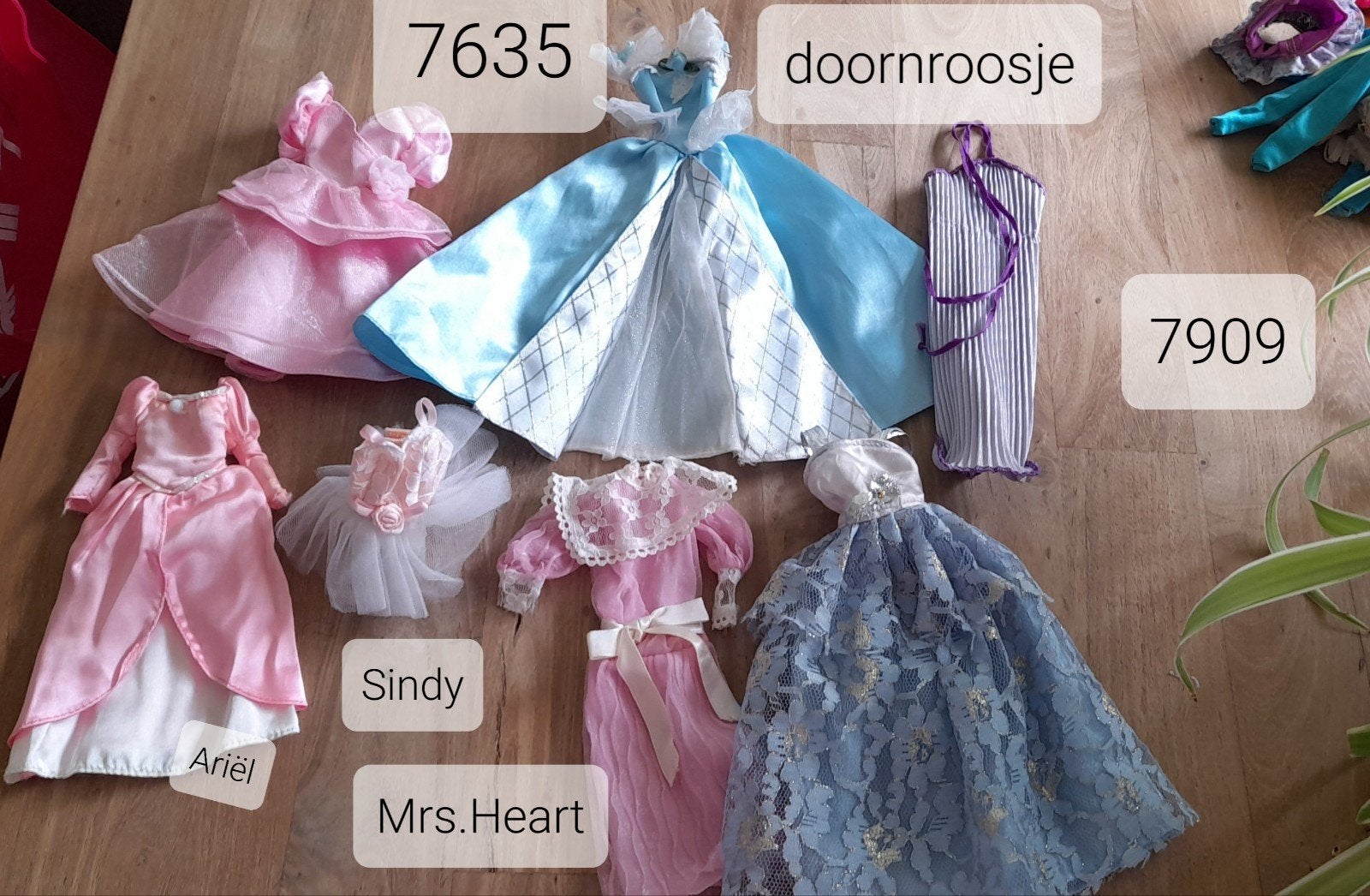 Vintage Barbie e.a galajurken, Ophalen