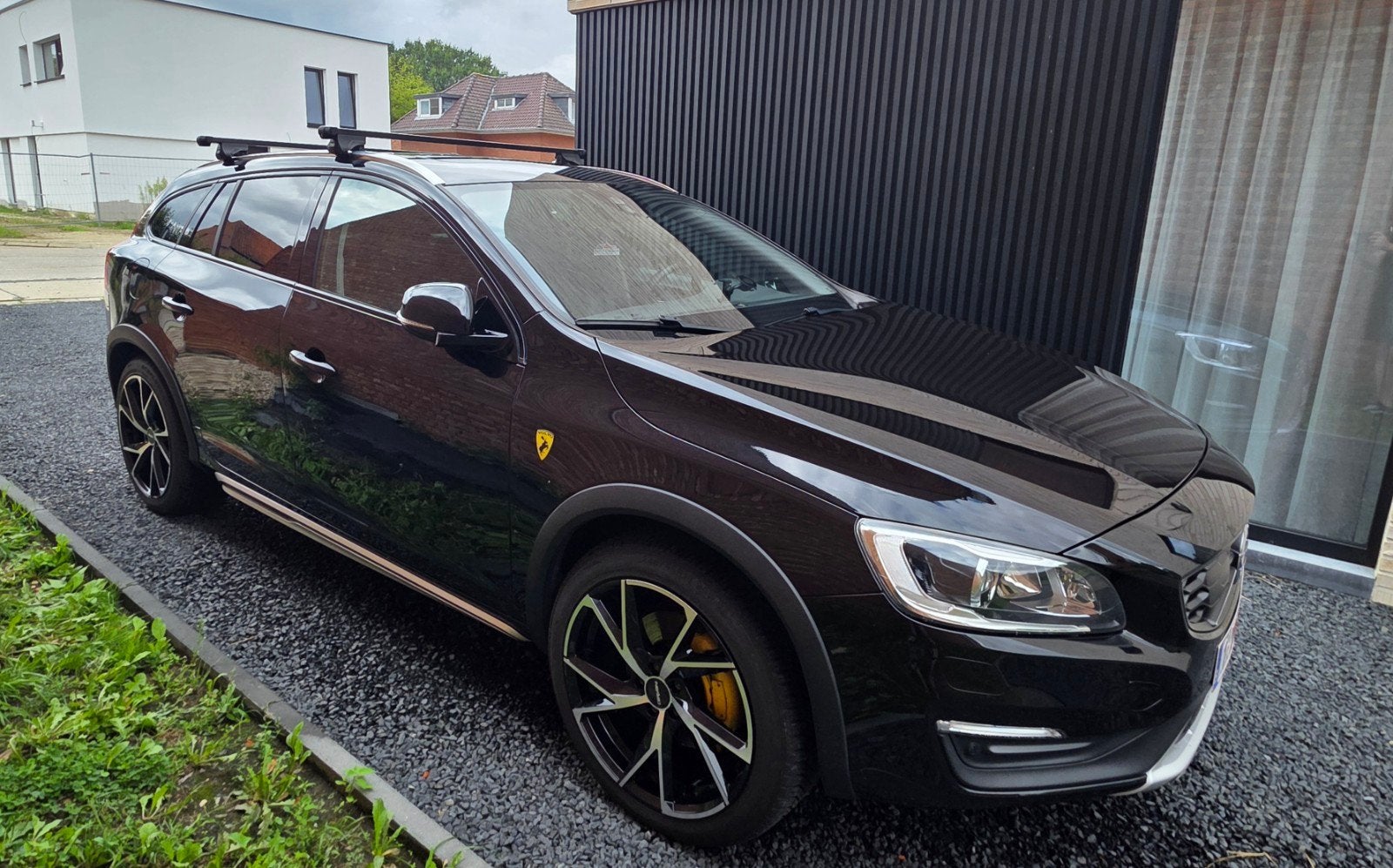 Volvo V60 Cross country D3 2018 Lees beschrijving!, Auto's, Volvo, 4 cilinders, Zwart, Leder, V60