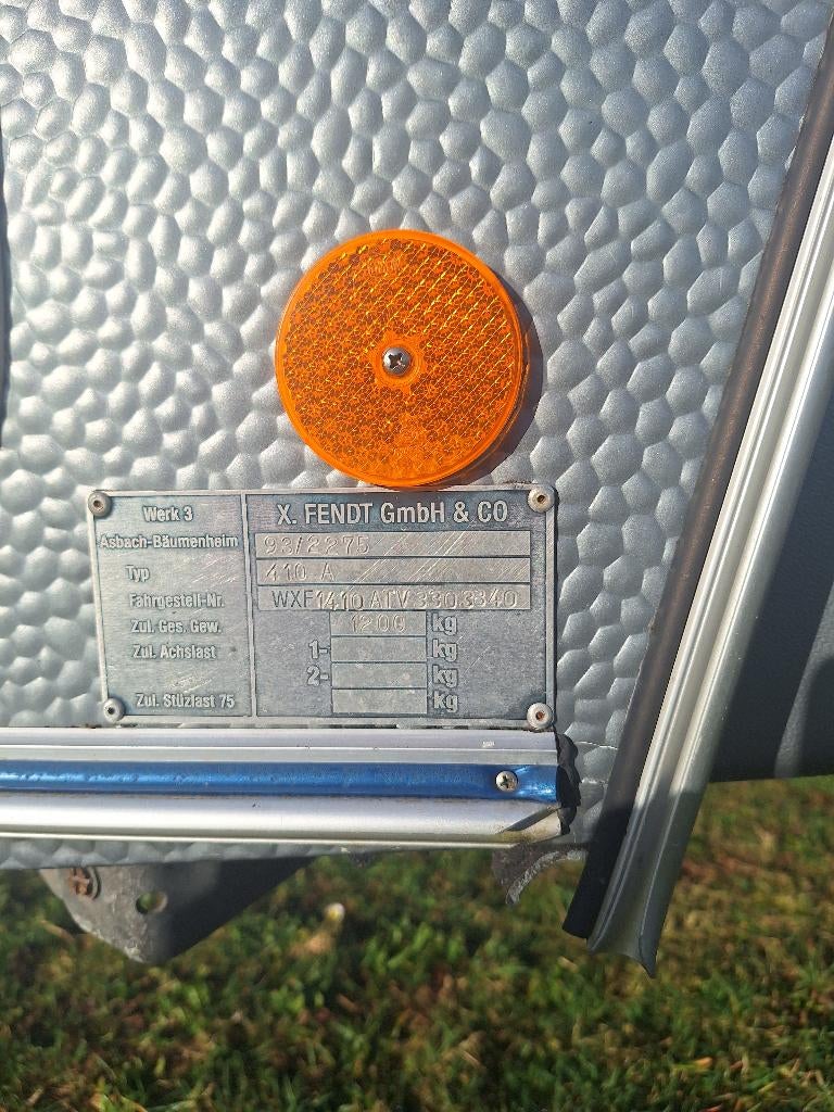 Fendt caravan diamand 410A, Caravans en Kamperen, Caravans, Particulier, Fendt, 5 tot 6 meter, Luifel