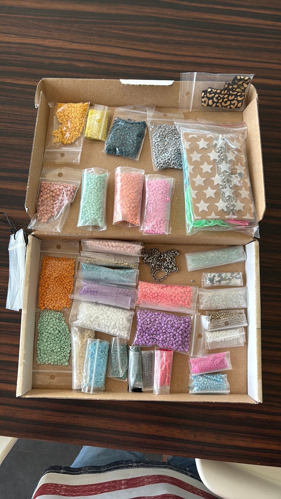 Sélection de perles et de fils, Enlèvement, Neuf, Fil
