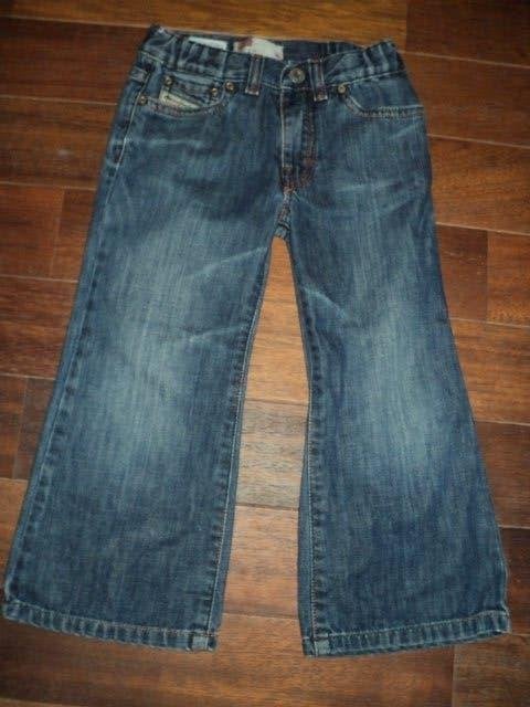diesel , un jeans pour la fille 3a, 97cm, Kinderen en Baby's, Kinderkleding | Maat 98, Ophalen of Verzenden, Meisje, Broek