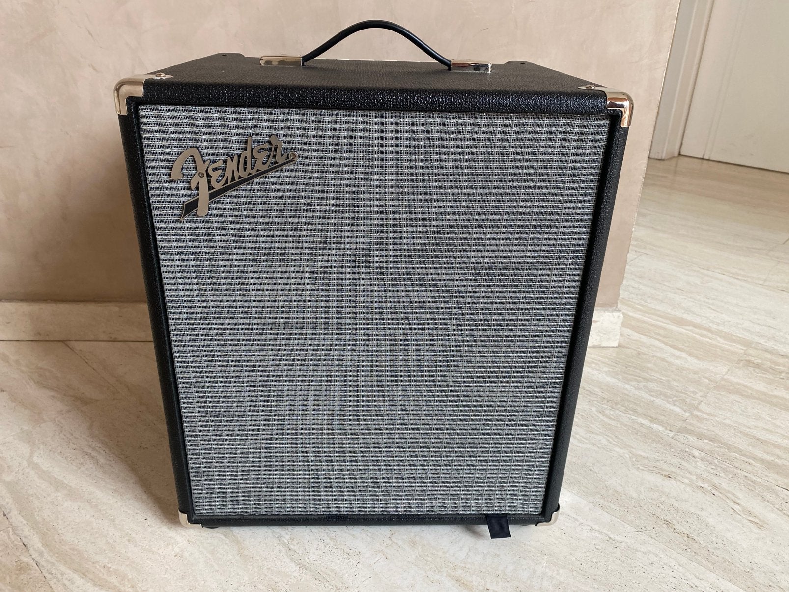 Fender Rumble 100, Musique & Instruments, Amplis | Basse & Guitare, Enlèvement, Comme neuf
