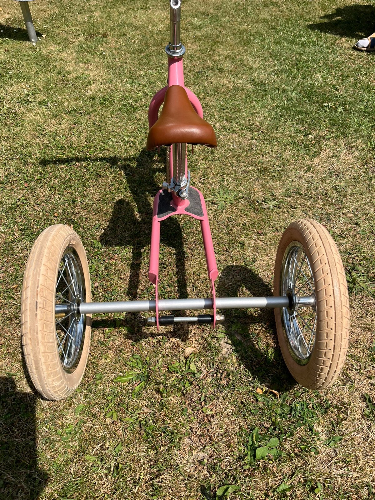 Trybike roos loopfiets, Kinderen en Baby's, Ophalen, Zo goed als nieuw