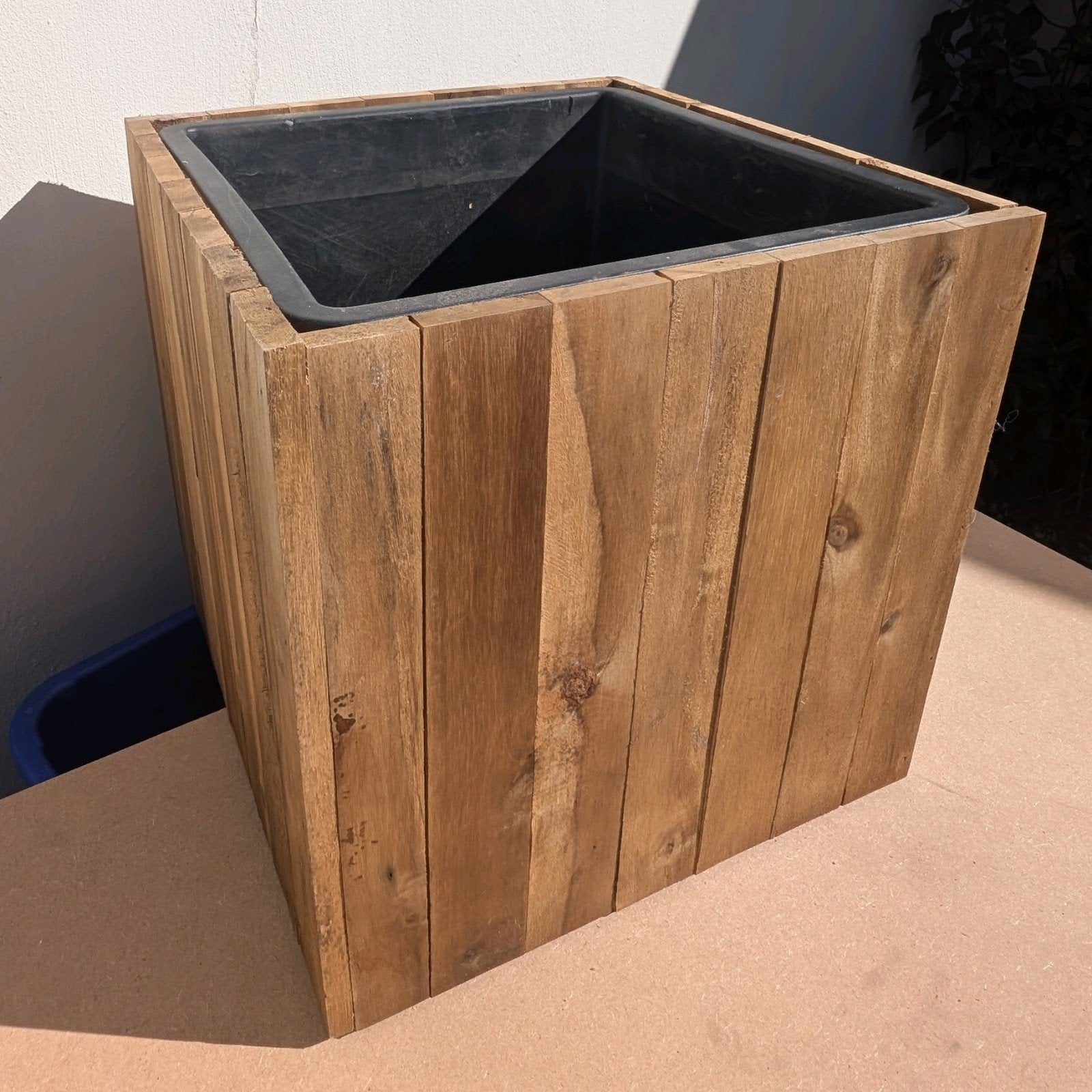 Mooie houten bloempot, Gebruikt, Vierkant, Binnen, Minder dan 40 cm