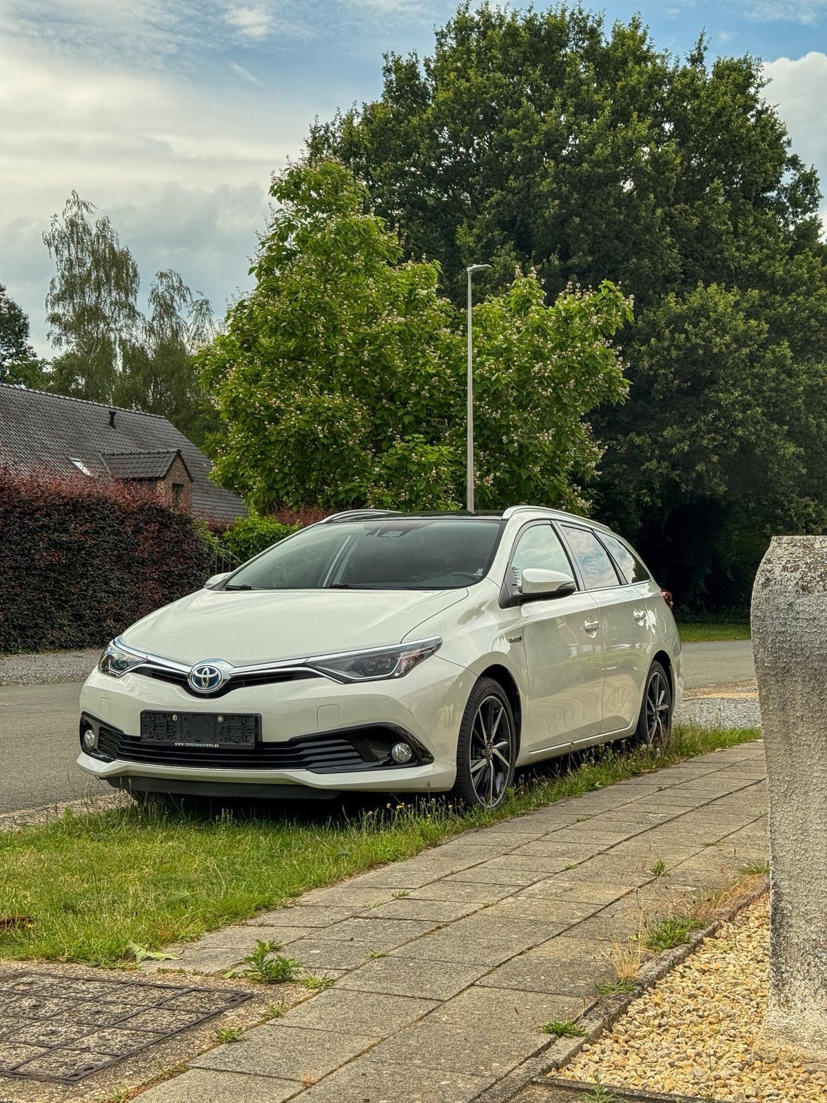 Toyota Auris bj 2018, Autos, Achat, Euro 6, Alcantara, Noir