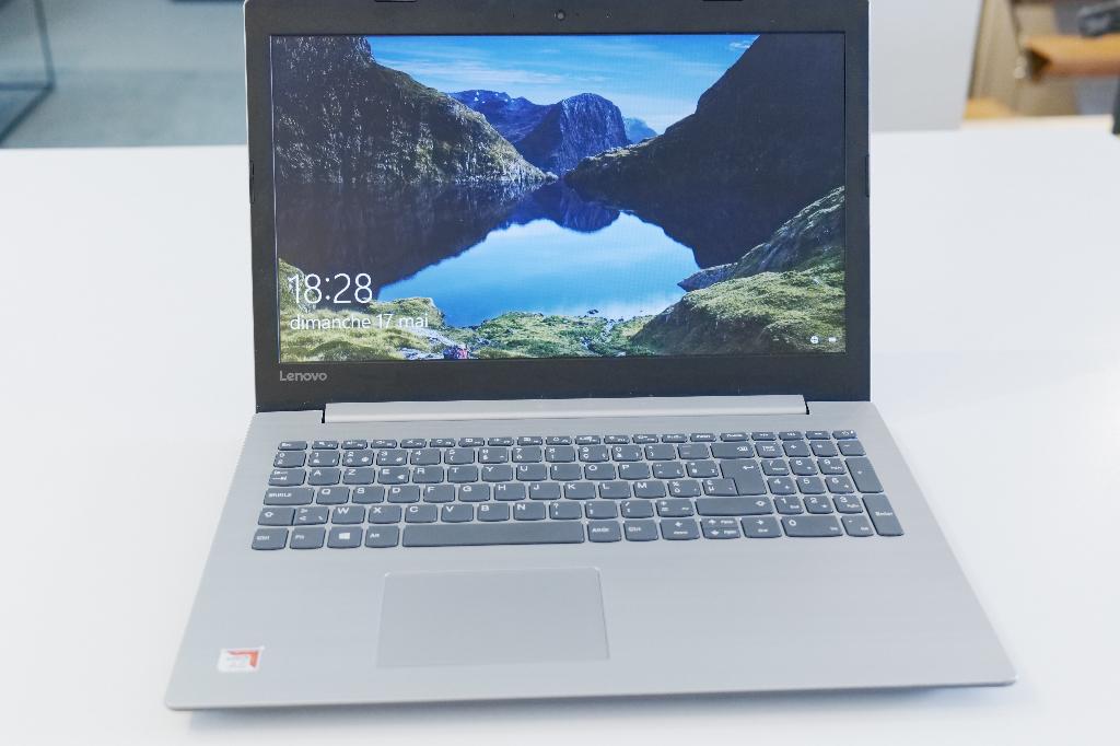 PC Portable Lenovo 15,6” – 8 Go RAM – Windows, 256 GB, HDD, 8 GB, AMD A6 9225 / 2.6 GHz