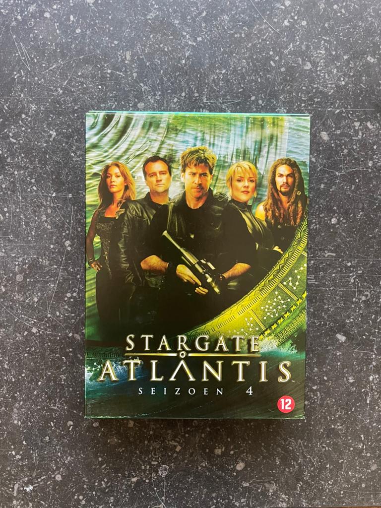 Stargate atlantis seizoen 4 compleet EN/NL, Ophalen, Zo goed als nieuw