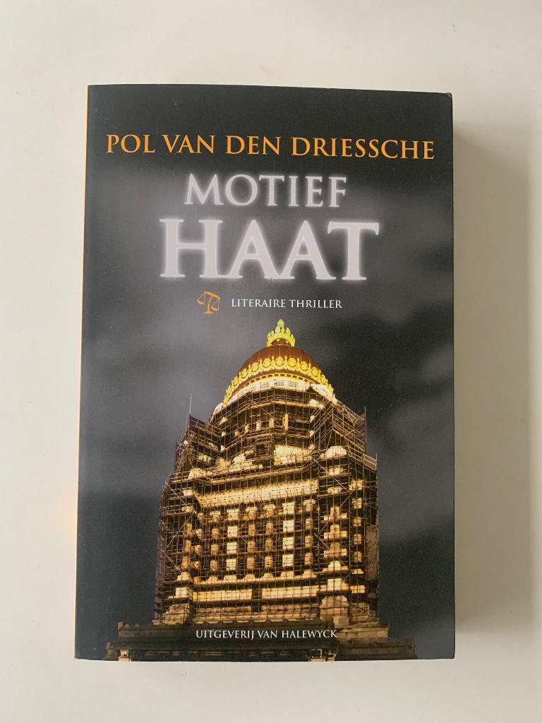 Motief haat, Pol van den Driessche, Enlèvement ou Envoi, Neuf