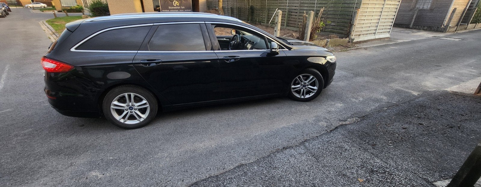 Ford Mondeo  1.5 benzin telefon 0466160151, Cuir, Achat, Euro 6, Mondeo