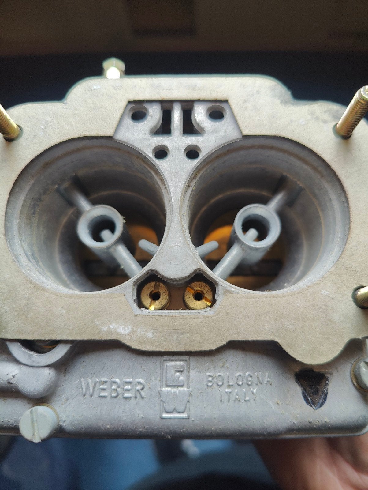 Nieuwe set Weber DCNF40 carburatoren, Enlèvement