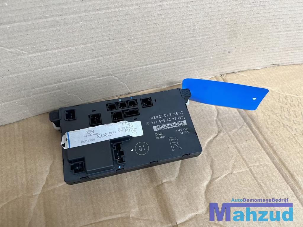 MERCEDES E-KLASSE W211 Rechts voor deur module 2002-2009, Mercedes-Benz AG, Mercedes-Benz, Utilisé, Mercedesstrasse 120
70372  Stuttgart, DE