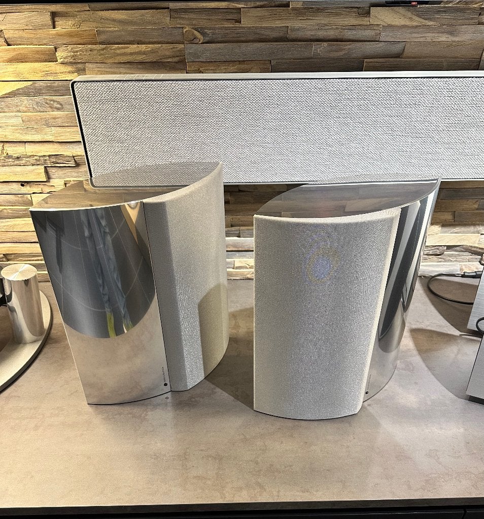 Bang & Olufsen Beolab 4000 met muurbeugels - B&O, Info@bang-olufsen.dk, 60 à 120 watts, Comme neuf, Bang & Olufsen