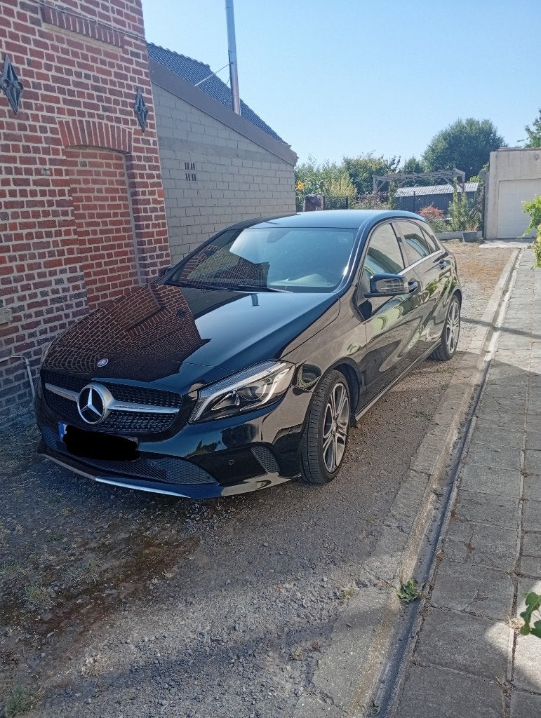 Mercedes classe a 200d, Classe A, Achat, USB, Noir