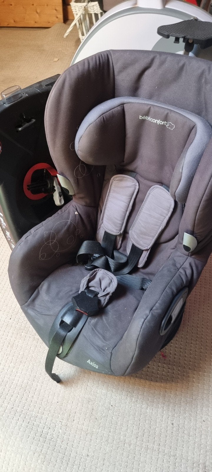 draaibare autostoel 18kg, Kinderen en Baby's, Autostoeltjes, Autogordel, 9 t/m 18 kg, Zo goed als nieuw, Ophalen