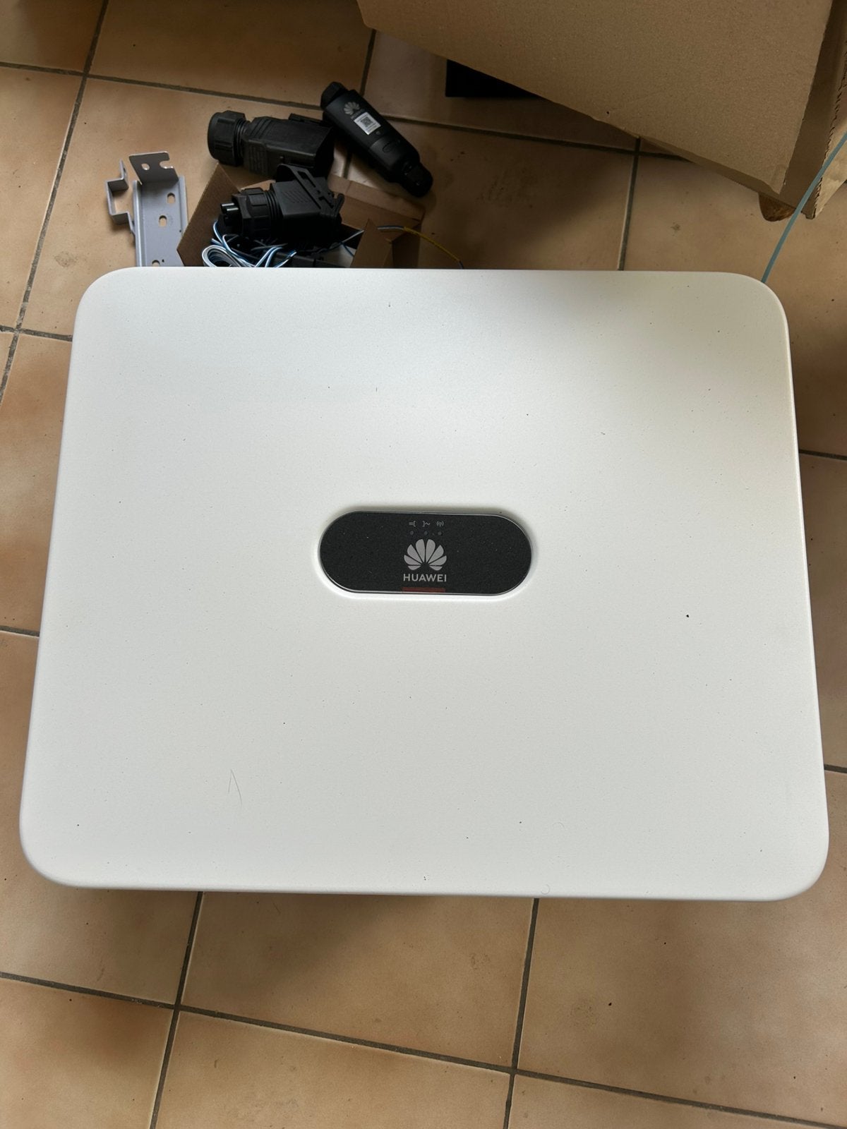 Huawei sun 2000, Ophalen, Zo goed als nieuw
