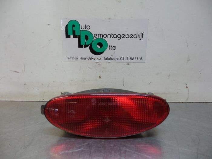Feu antibrouillard arrière d'un Peugeot 206, -, Utilisé, -, Peugeot
