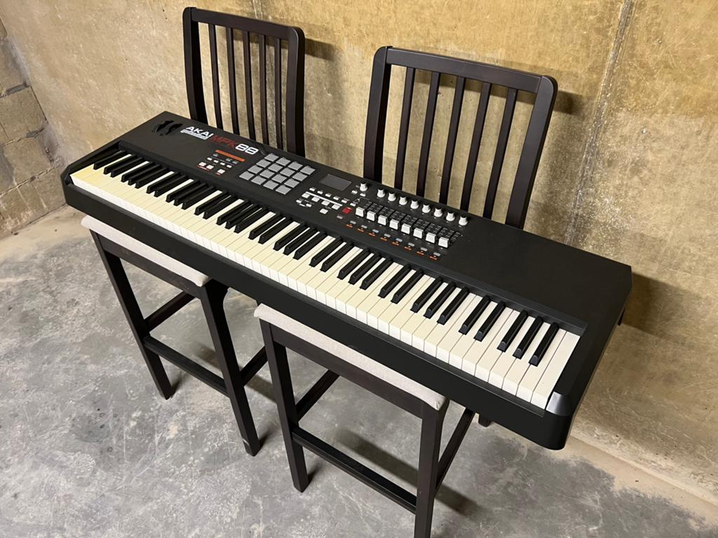 Akai MPK88, Muziek en Instrumenten, Keyboards, Gebruikt, 88 toetsen, Midi-aansluiting, Ophalen