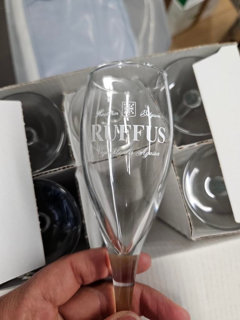 Coupes Ruffus, Enlèvement ou Envoi
