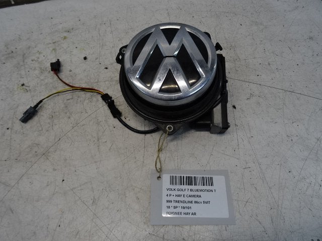 POIGNEE COFFRE / HAYON ARRIERE Golf VII (AUA) (5G0827469F), Utilisé, Volkswagen