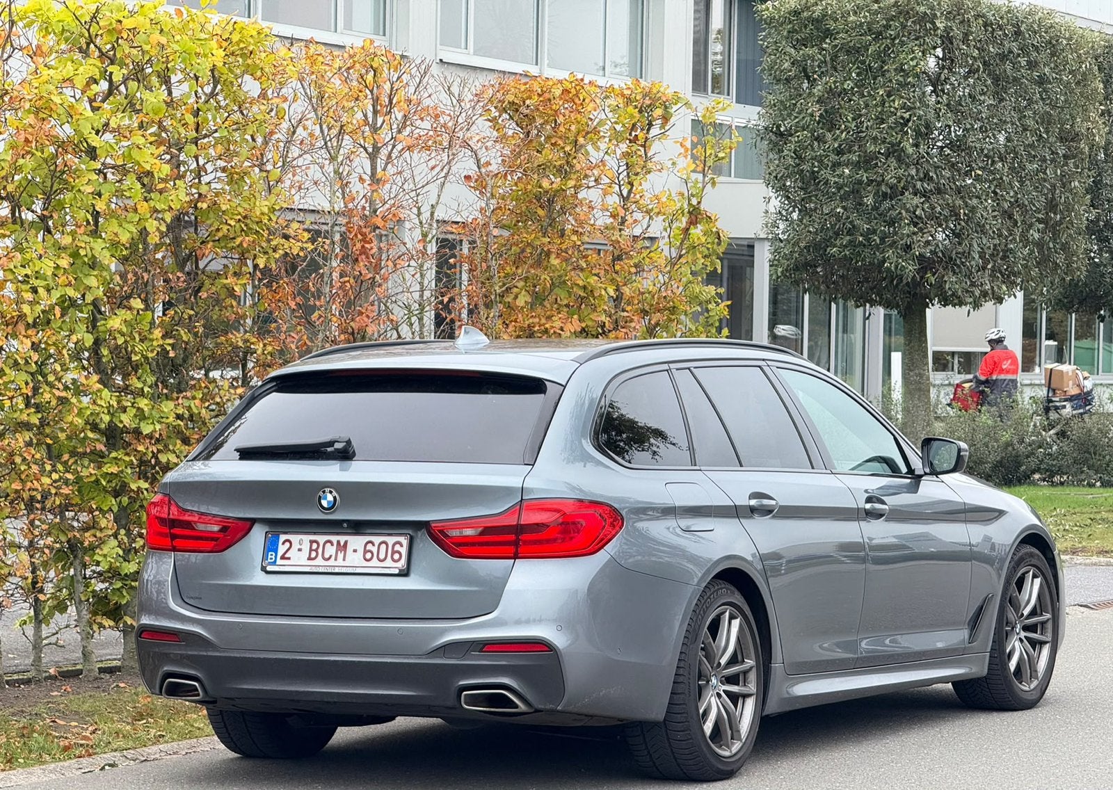 Bmw 520 d m packet 190 pk, Auto's, Automaat, Achterwielaandrijving, 4 cilinders, Geheel digitaal combi-instrument