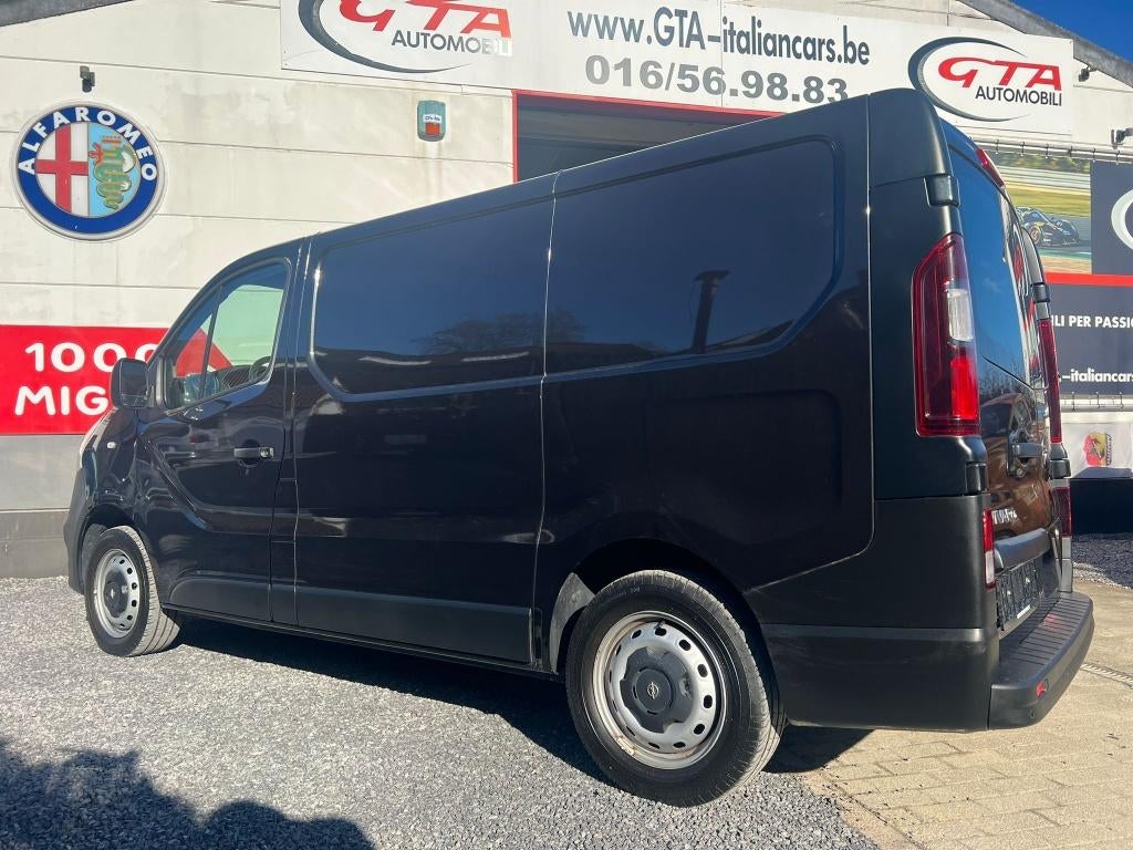 Opel vivaro / 47.000 km / nieuwstaat, Auto's, Vivaro, Euro 6, Bedrijf, Diesel
