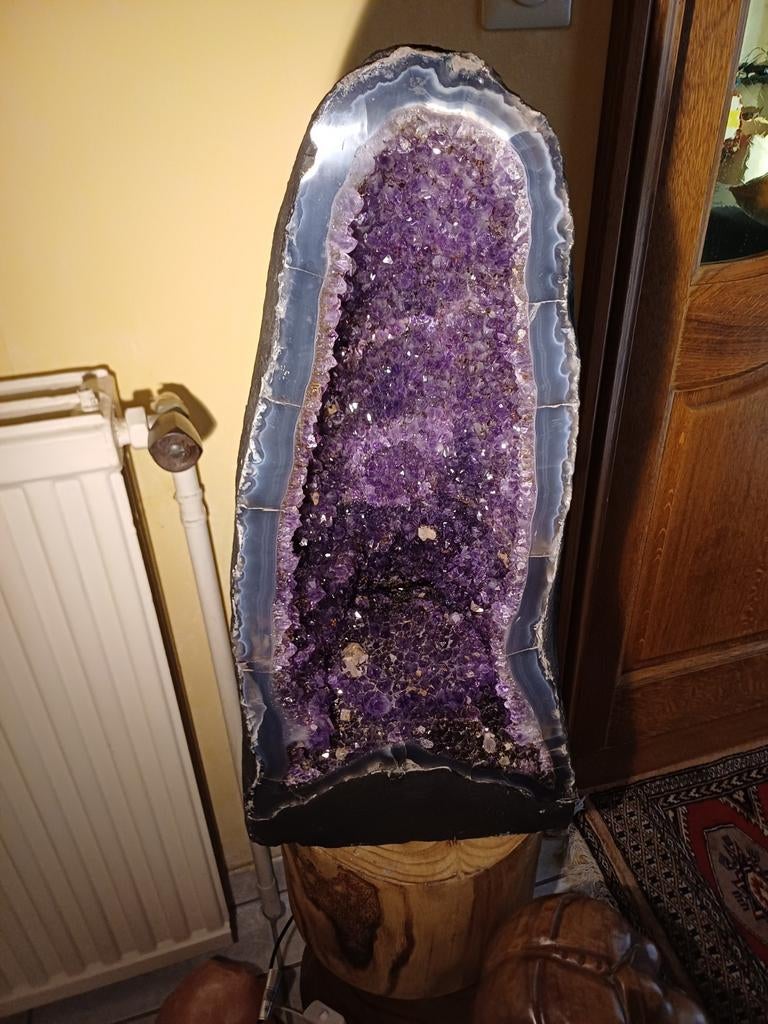 Amethist Kathedraal geode, Verzamelen, Ophalen