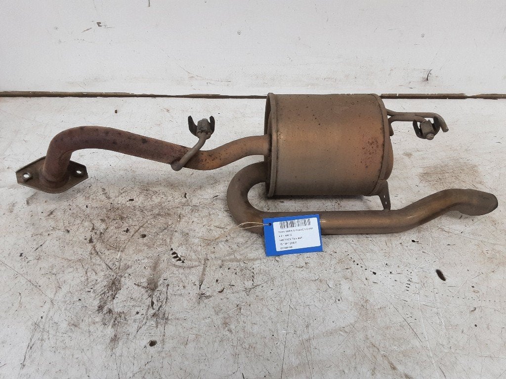 UITLAAT EINDDEMPER Toyota Yaris III (P13) (01-2010/09-2020), Auto-onderdelen, Gebruikt, Kundenbetreuung@toyota.de, Toyota, Toyota-Allee 2
50858  Köln, DE