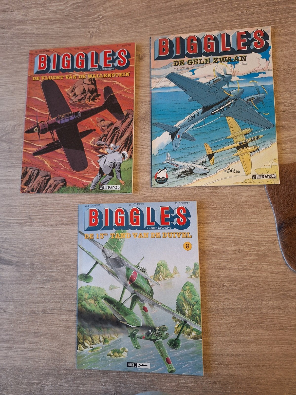 lot van 3 biggles strips, Boeken, Ophalen of Verzenden