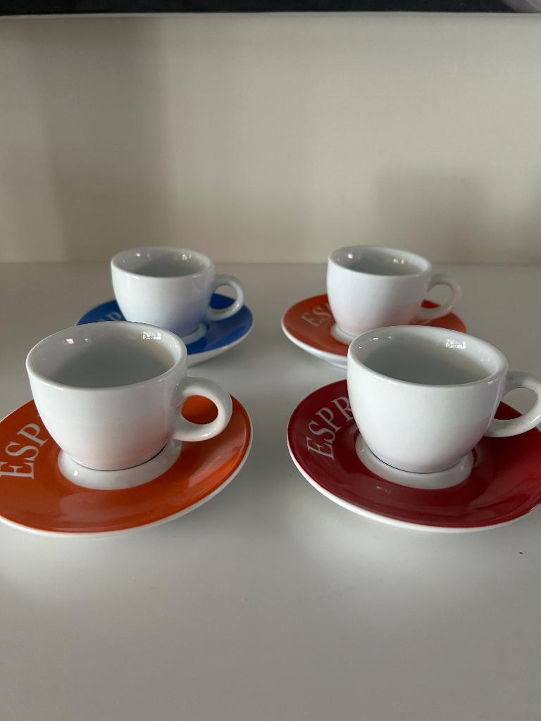 4 sachets à expresso ludiques, Poterie, Comme neuf, Enlèvement, Autres styles
