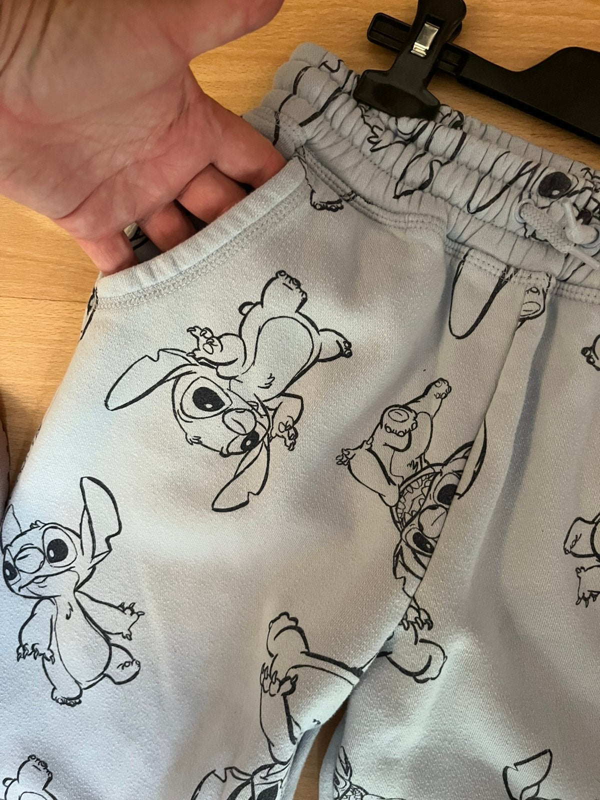 Pantalon de jogging bleu clair Stitch 11/12 ans 152, Enlèvement ou Envoi, Comme neuf, Pantalon
