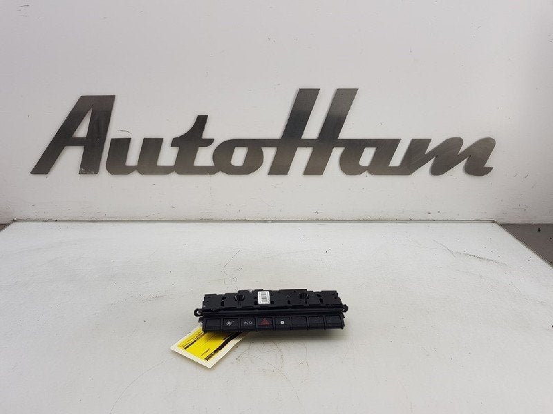COMMUTATEUR DE FEUX DE DETRESSE Renault Clio V (RJAB), Dhr. J. Ham, Renault, Administratie@autoham.nl, Utilisé