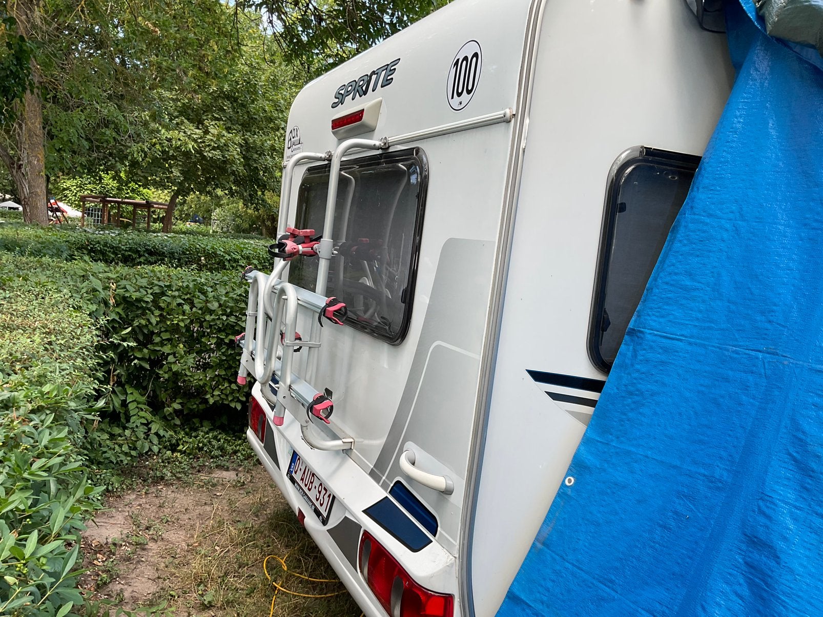 Caravan Swifer Sprite 6 mètres, Grand lit, Jusqu'à 4, 6 à 7 mètres, Poêle