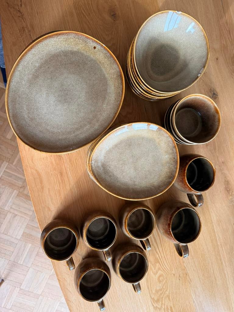Servies Casa, Huis en Inrichting, Woonaccessoires | Wijnrekken, Ophalen, Gebruikt