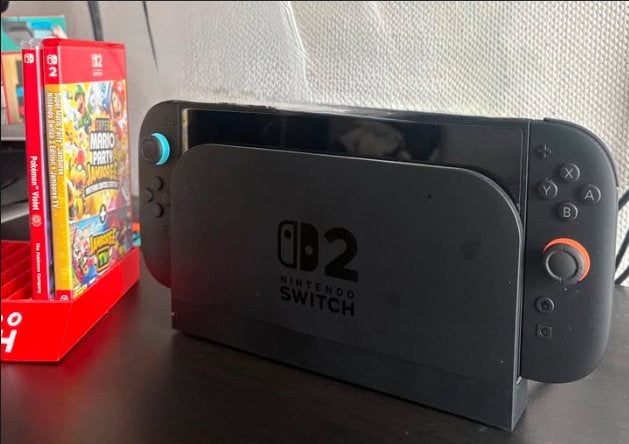 switch 2, Games en Spelcomputers, Spelcomputers | Nintendo Switch, Met games, Met 2 controllers, Ophalen of Verzenden, Zo goed als nieuw
