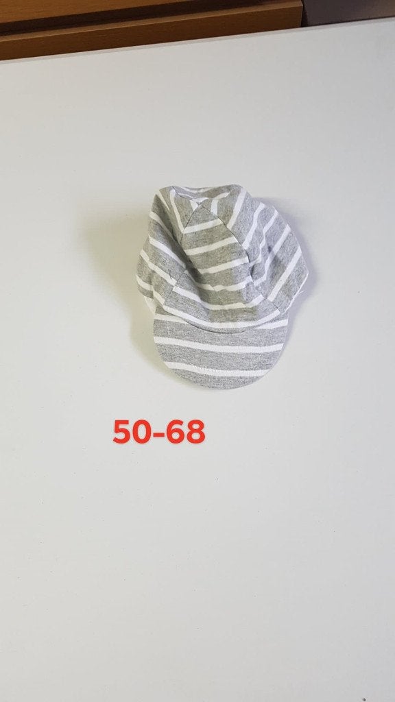 Zonnepet jongen Maat 50-68  1€  Hoed 2€, Kinderen en Baby's, Kinderkleding | Petten en Hoeden, Ophalen, Zo goed als nieuw, Jongen