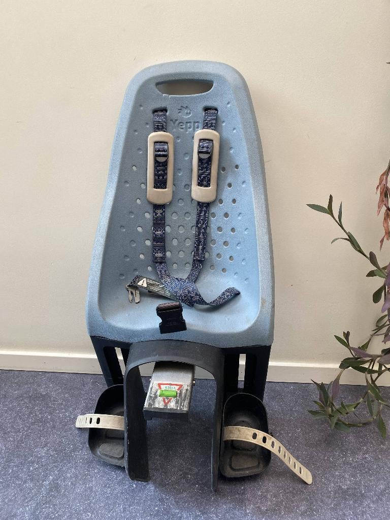 Fietsstoel Thule Yepp maxi, Achterzitje, Voetsteuntjes, Yepp (Thule), Zo goed als nieuw