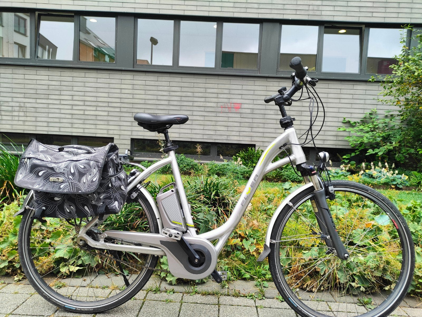 flyer elektrische fiets elektrische damesfiets e-bike electr, Fietsen en Brommers, Ophalen