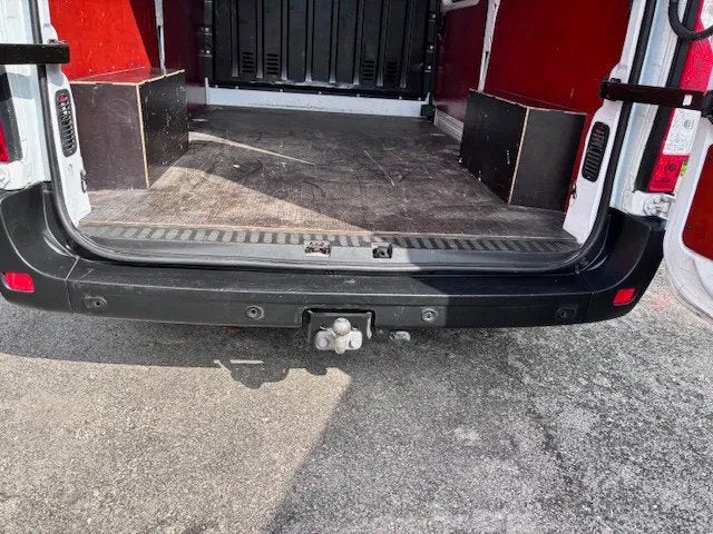 Renault Master 2.2D 100kw 17.500 € + btw (bj 2021), Auto's, 100 kW, Stof, Gebruikt, Bedrijf