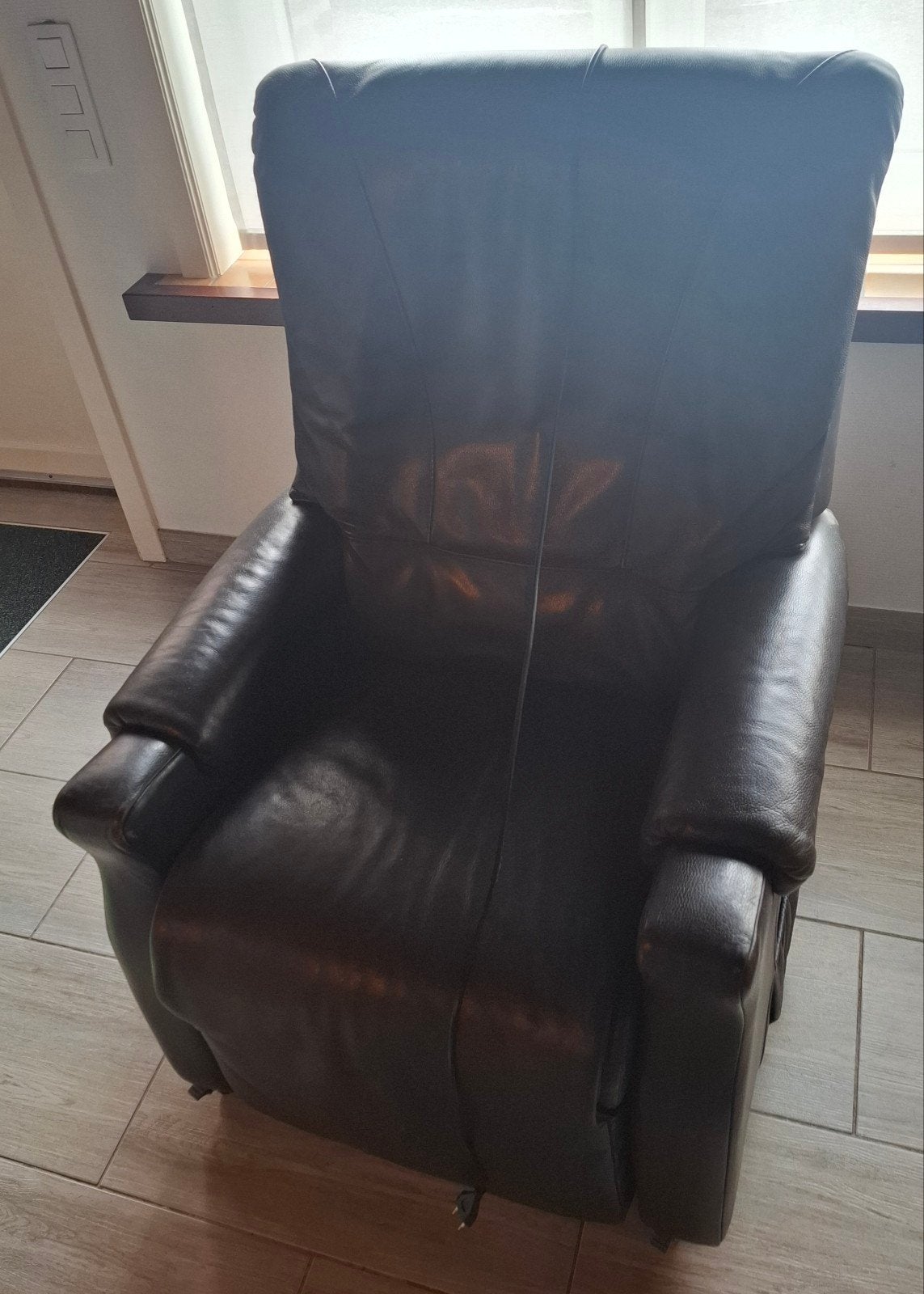 Revilax Zetel leder, Ophalen
