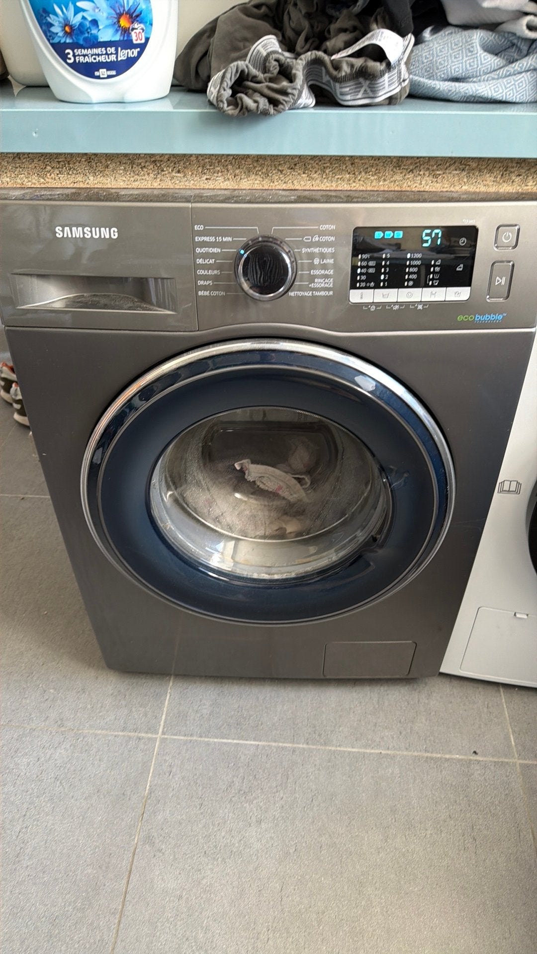 Lave linge samsung, Enlèvement, Comme neuf