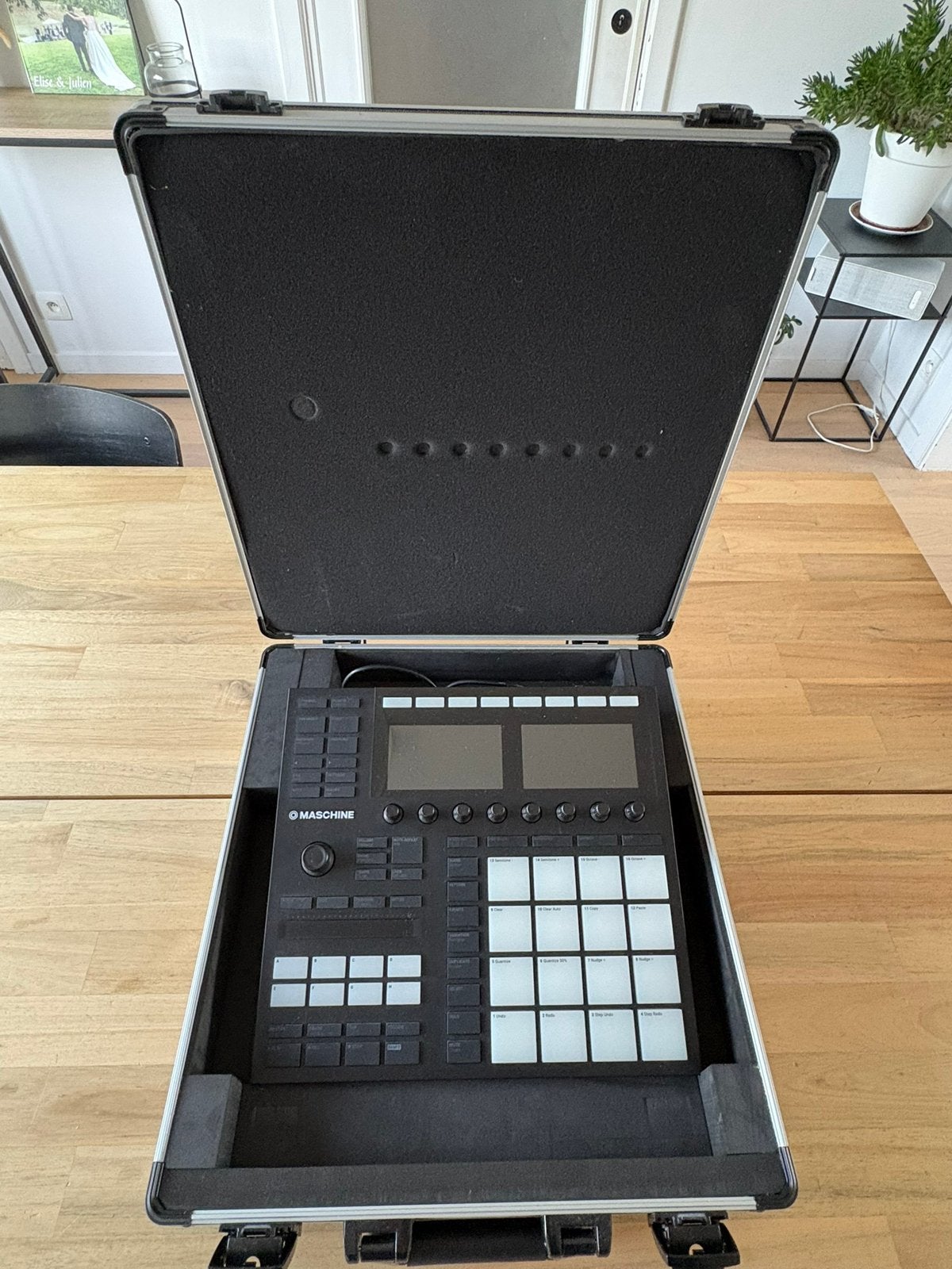 MK3-machine met V3-licentie, veel pakketten en koffer, Muziek en Instrumenten, Ophalen, Zo goed als nieuw