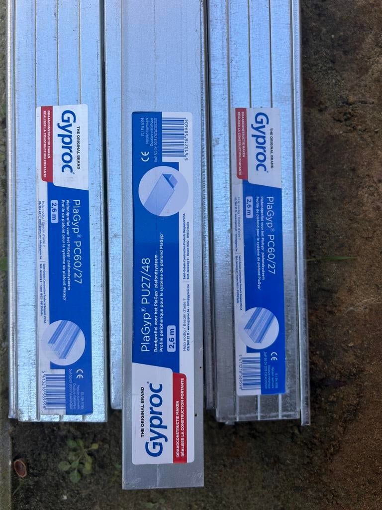 Randprofiel voor gyproc (1stuk), Doe-het-zelf en Bouw, Ophalen, Zo goed als nieuw