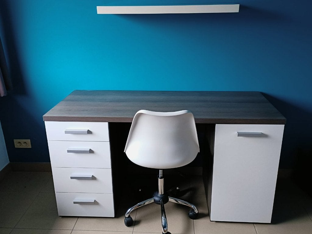 bureau, Huis en Inrichting, Bureaus, Ophalen, Demontabel, Zo goed als nieuw, Hout